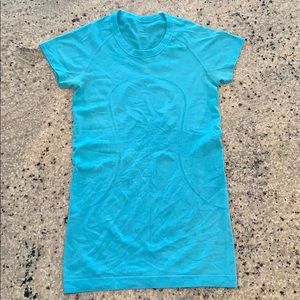 Lululemon top 🍋🍋